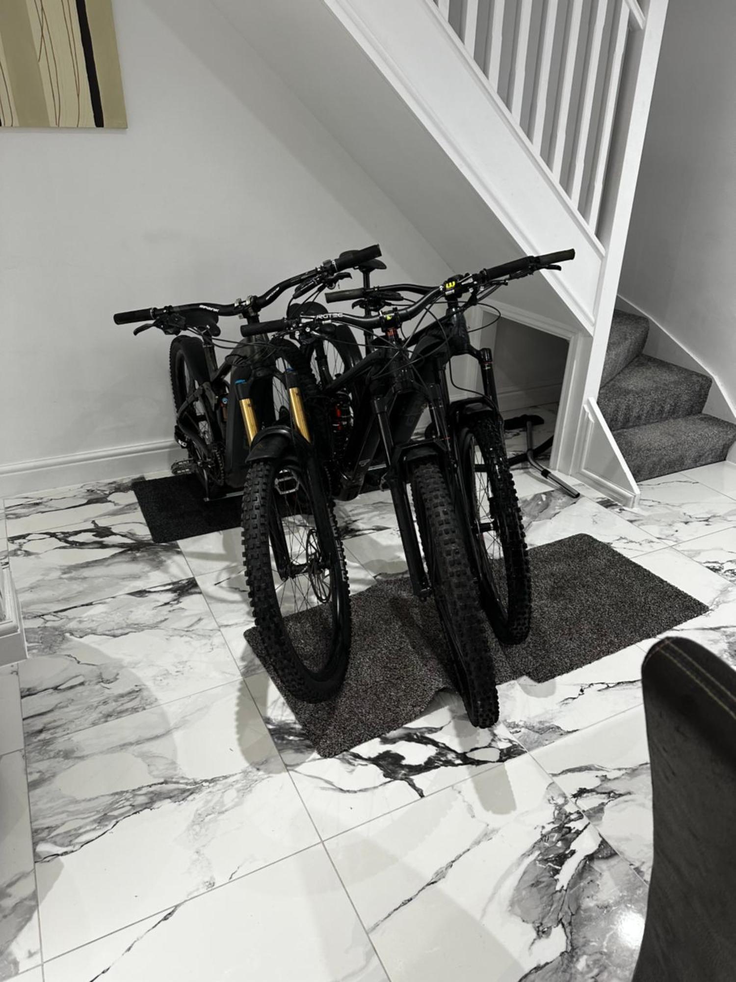 Clare Street - 3 Bedroom House With Private Parking 머티르티드필 외부 사진